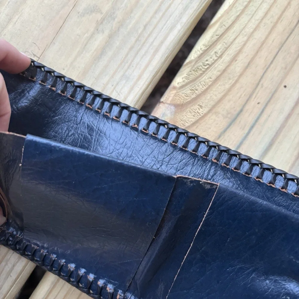 Vintage Leather Wallet Bifold Hand Tooled Whipstitch Genuine Dogs Flower 90s